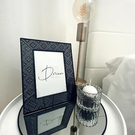 Apartment Chic In The Bolzano