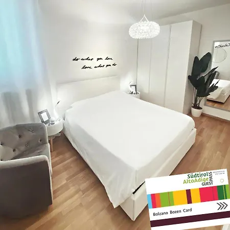 Chic In The Appartamento Bolzano